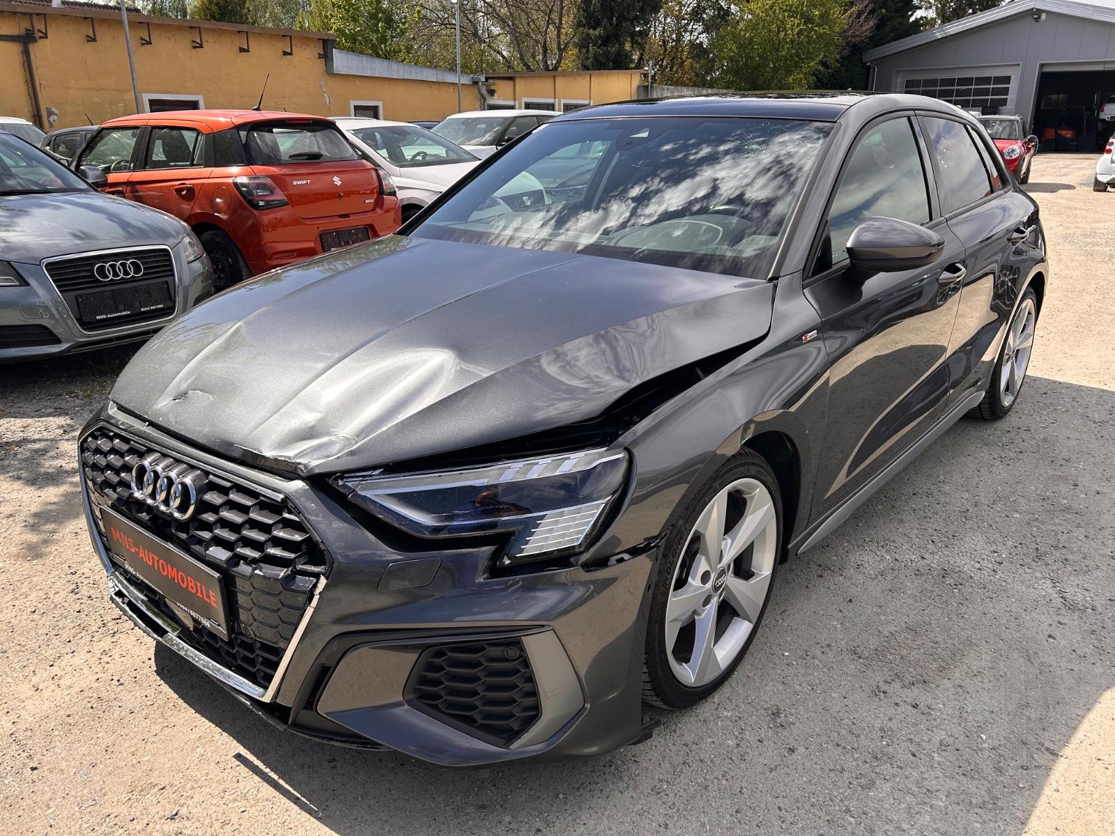 Audi A3 Sportback 35 TFSI S line Navi LED  Kühler OK