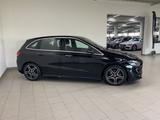 Mercedes-Benz B 180 d AMG+DIST+AHK+LED+PREMIUM NAV+KAM+18"AMG - Mercedes-Benz B 180 mit Diesel-Antrieb: Limousine