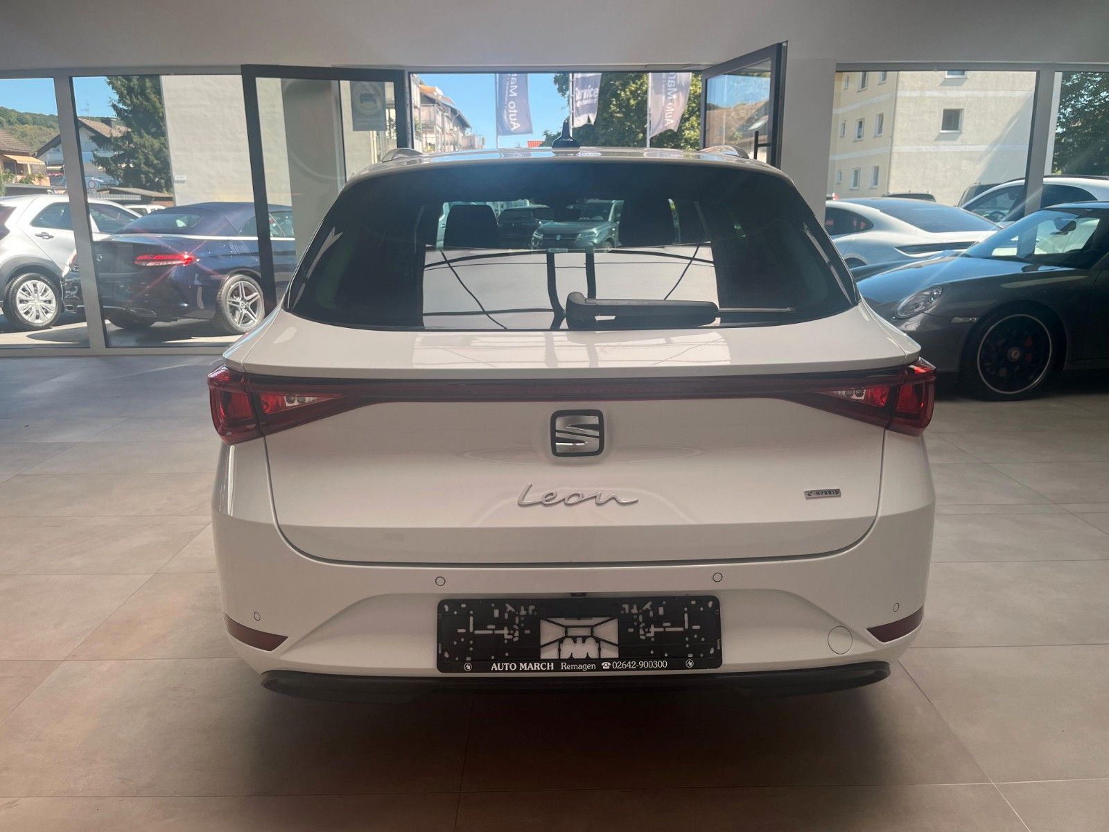 Fahrzeugabbildung SEAT Leon Sportstourer Xcellence e-Hybrid*LED*RFK*App