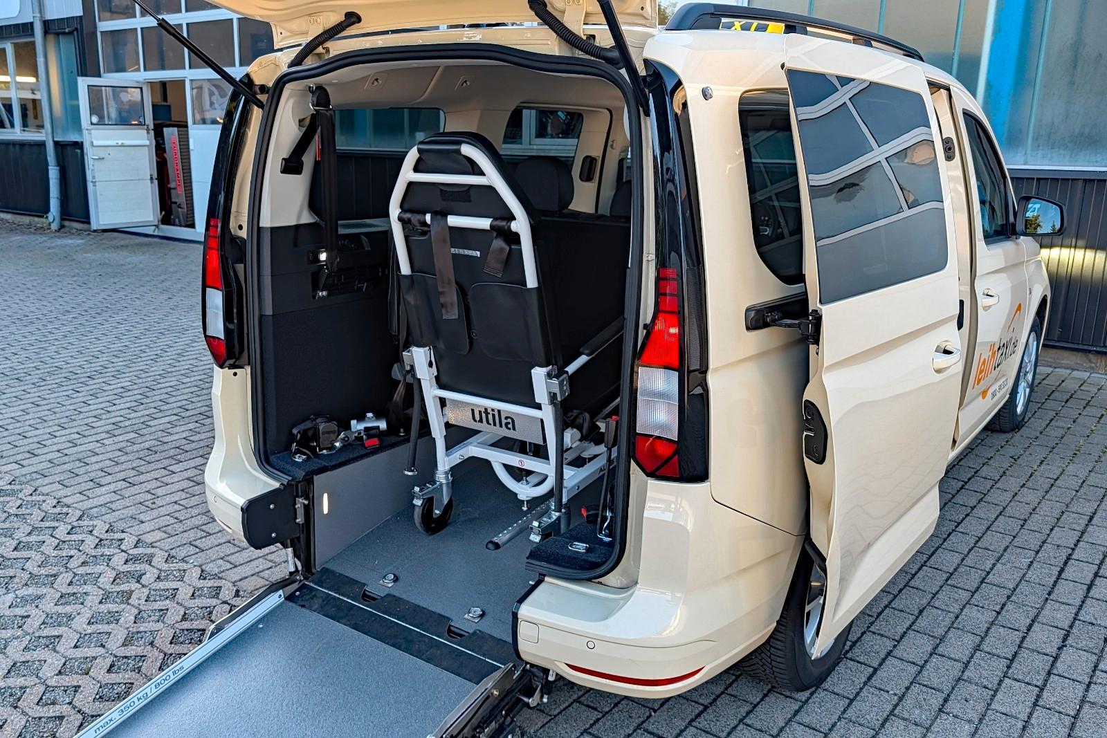 Volkswagen Caddy Maxi AMF-Rollstuhl Taxi TSE DSG LED 7-S.