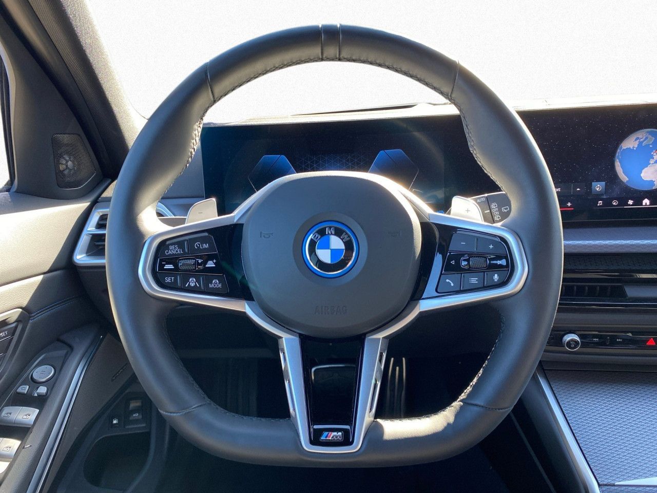BMW 330 - Bild 14