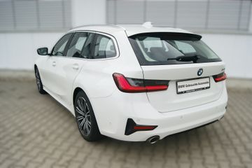 BMW 320 - 5