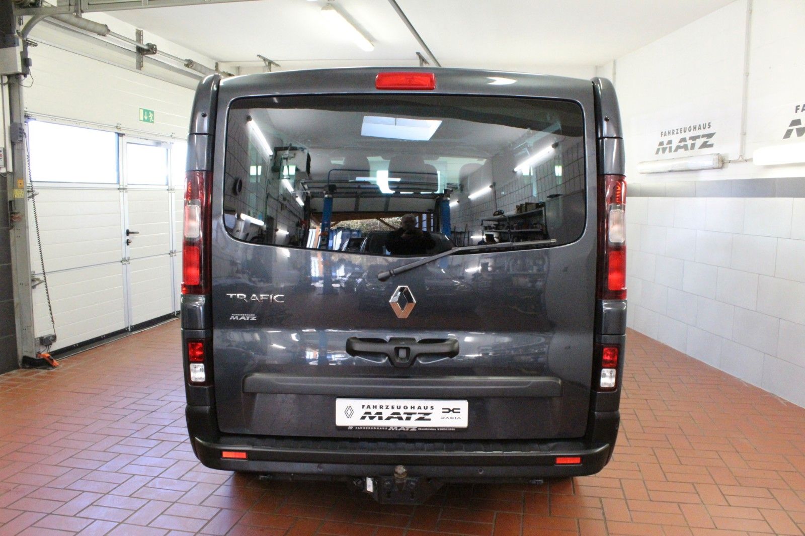 Fahrzeugabbildung Renault Trafic Grand L2 dCi 110 Blue*9-Sitzer*