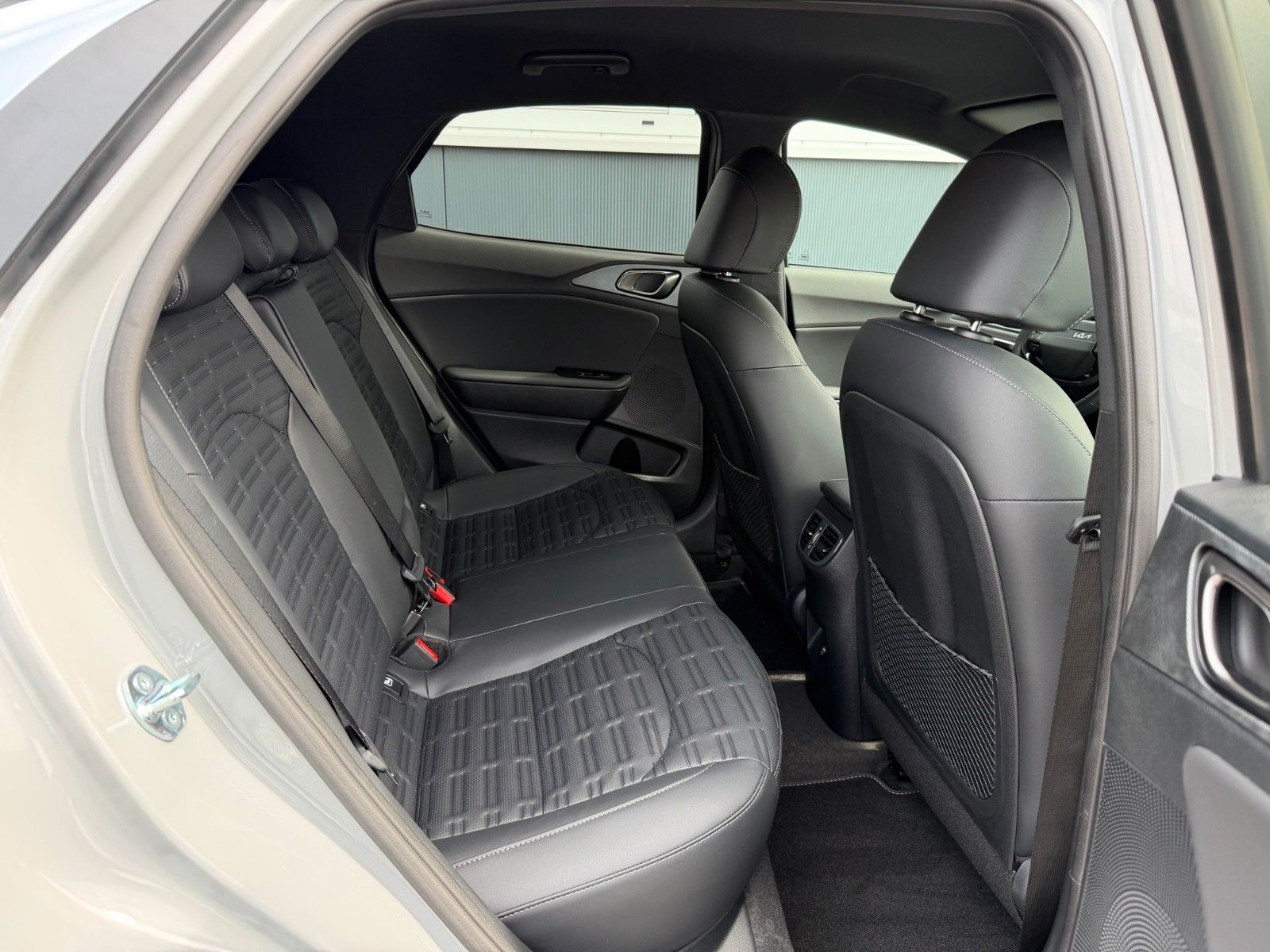 Fahrzeugabbildung Kia XCeed 1.6T 180 DCT SPIRIT SD SITZ ADV
