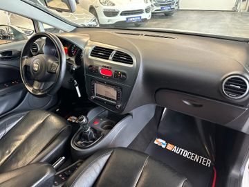 Seat Leon Comfort Limited *2. Hand*Klima*SHZ*Navi*PDC