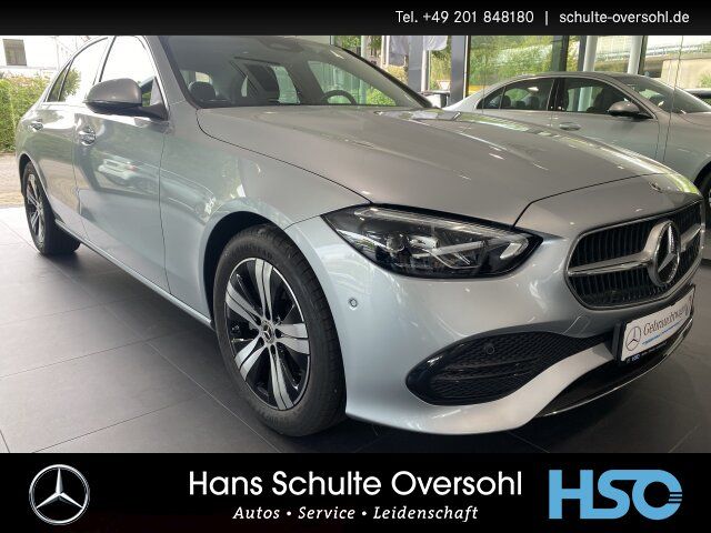 MERCEDES-BENZ C 180 AVANTGARDE Advanced*Ambiente*Kamera*LED