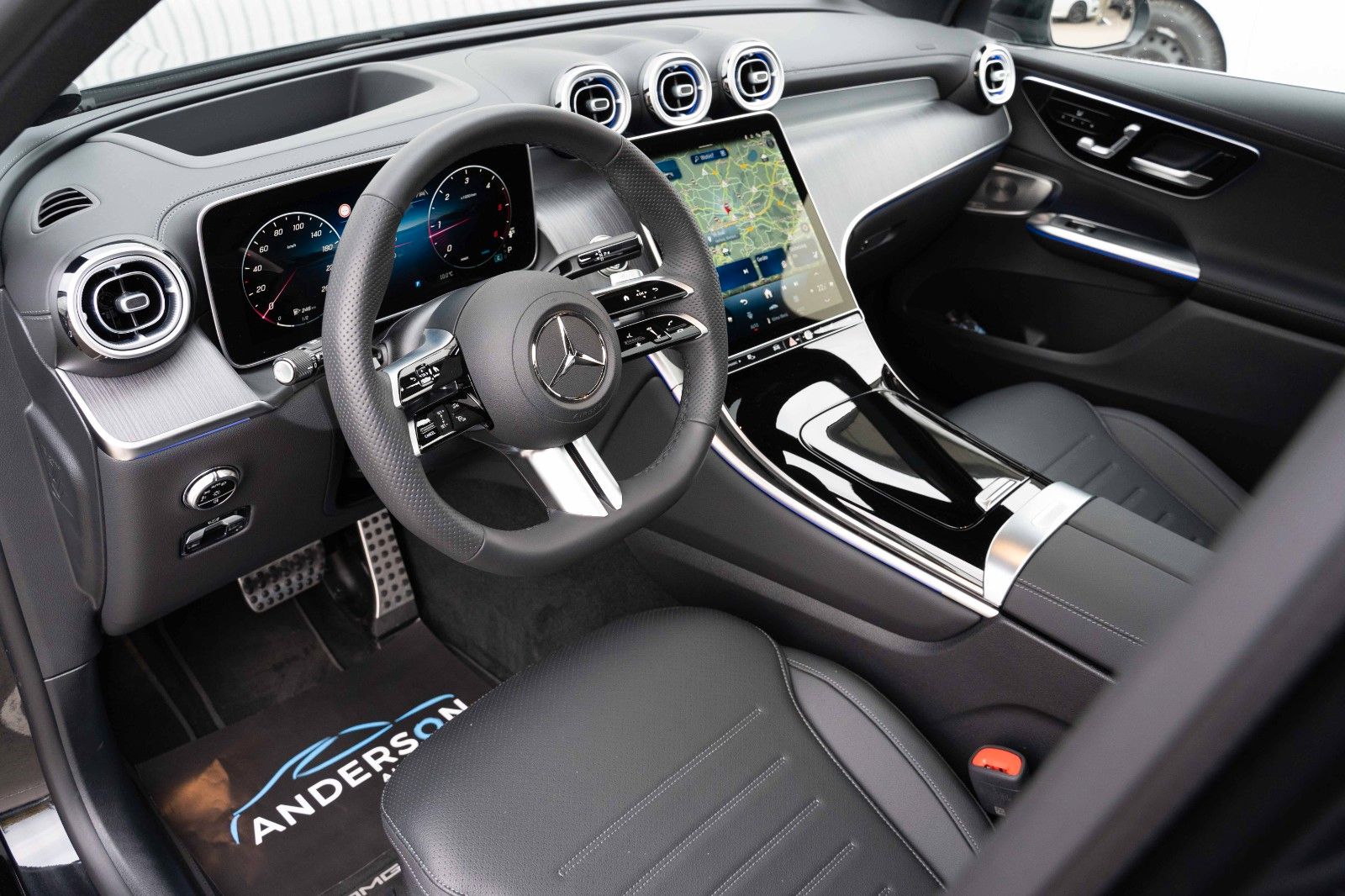 Fahrzeugabbildung Mercedes-Benz GLC 220D AMG 4M PREM PLUS BURM LUFT PANO HUD