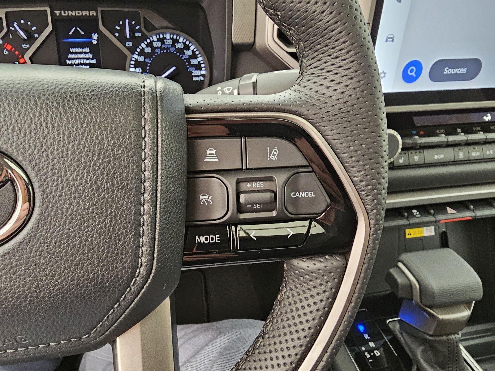 Fahrzeugabbildung Toyota Tundra Limited V6 T1: 57.000 EURO ! Stock !