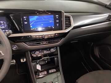 Fotografie 4 des Opel Grandland (X) Grandland GSe AWD Alcantara Navi Matrix-LED