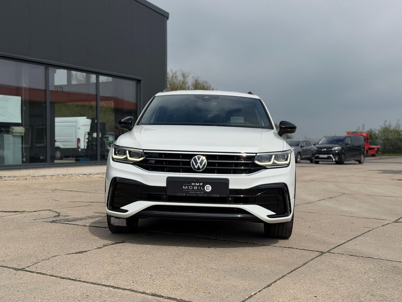 Volkswagen Tiguan Allspace R-Line 4Motion 7 Sitze Standheiz imagem 2