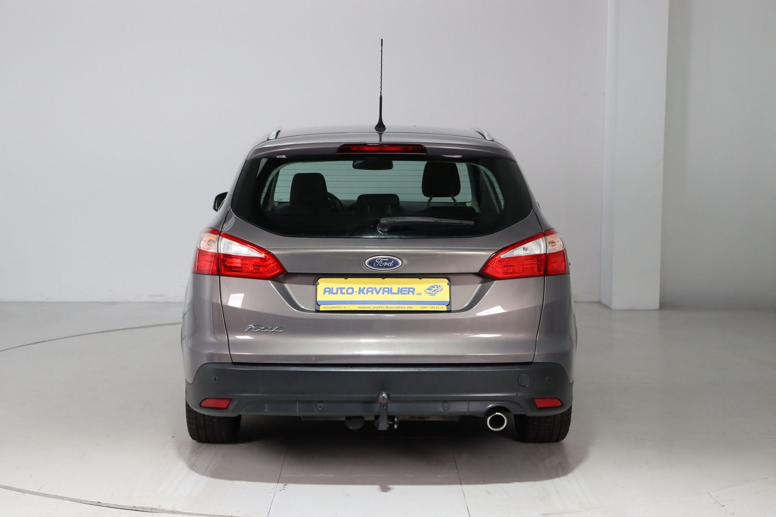 Fahrzeugabbildung Ford Focus 1.6 EcoBoost Turnier Parkassist. * Keyless