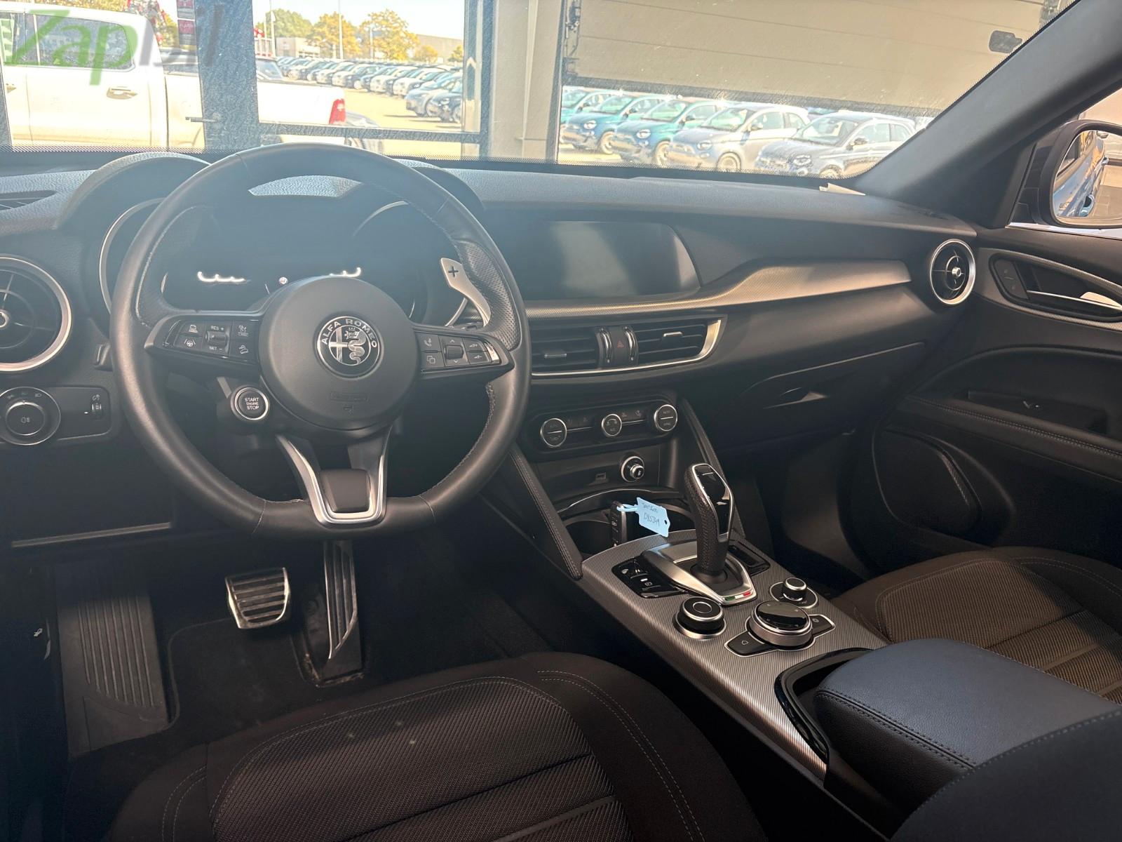 Alfa Romeo Stelvio Sprint Q4, миниатюра 8