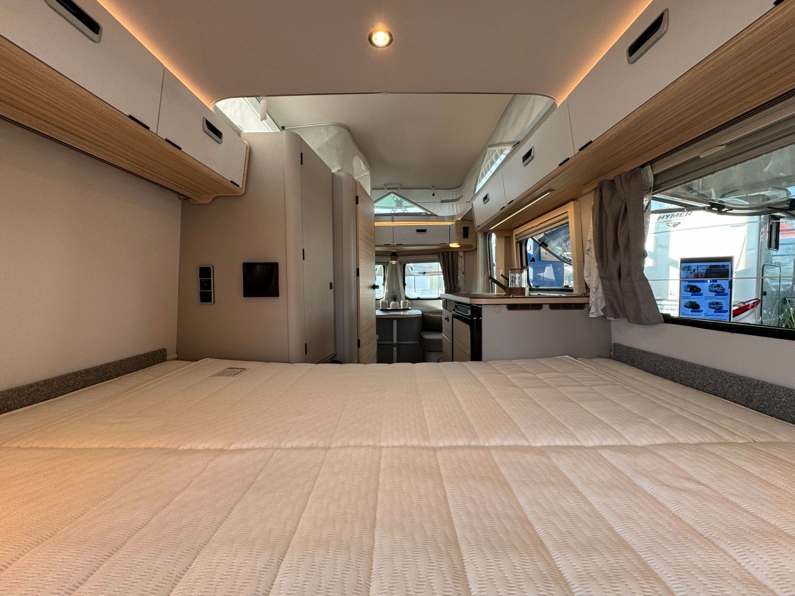 Fahrzeugabbildung HYMER / ERIBA / HYMERCAR Eriba Touring 530  - 9.619€ SPAREN