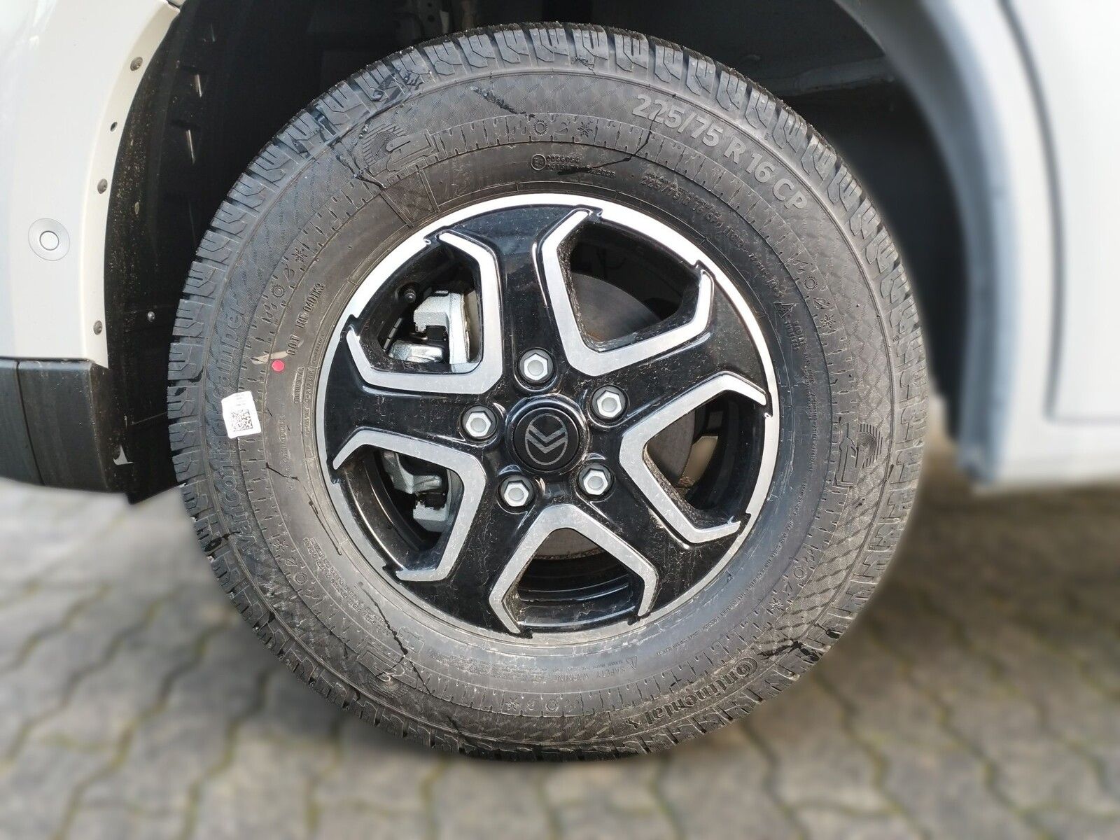 Fahrzeugabbildung Pössl Summit Shine 540 Citroen 140 PS Lithium,Solar