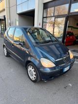 Mercedes-Benz Mercedes-benz A 140 cat Classic clima - blaue Mercedes-Benz A 140
