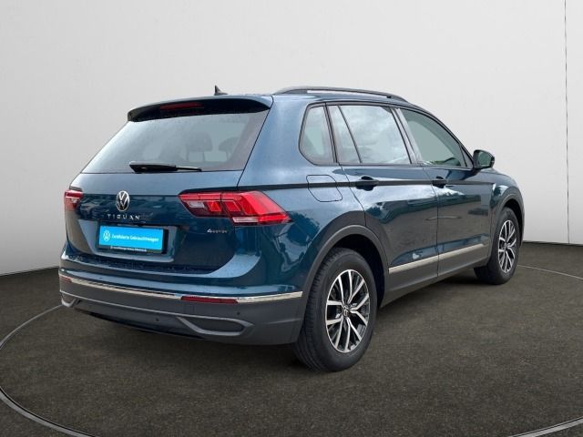 Volkswagen Tiguan 2.0 TDI DSG 4M Life Navi AHK Pano Standhz foto 5