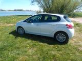 Peugeot 208 1.2 Allure PureTech 82 Allure - gebrauchte Peugeot 208 aus dem Jahr 2017