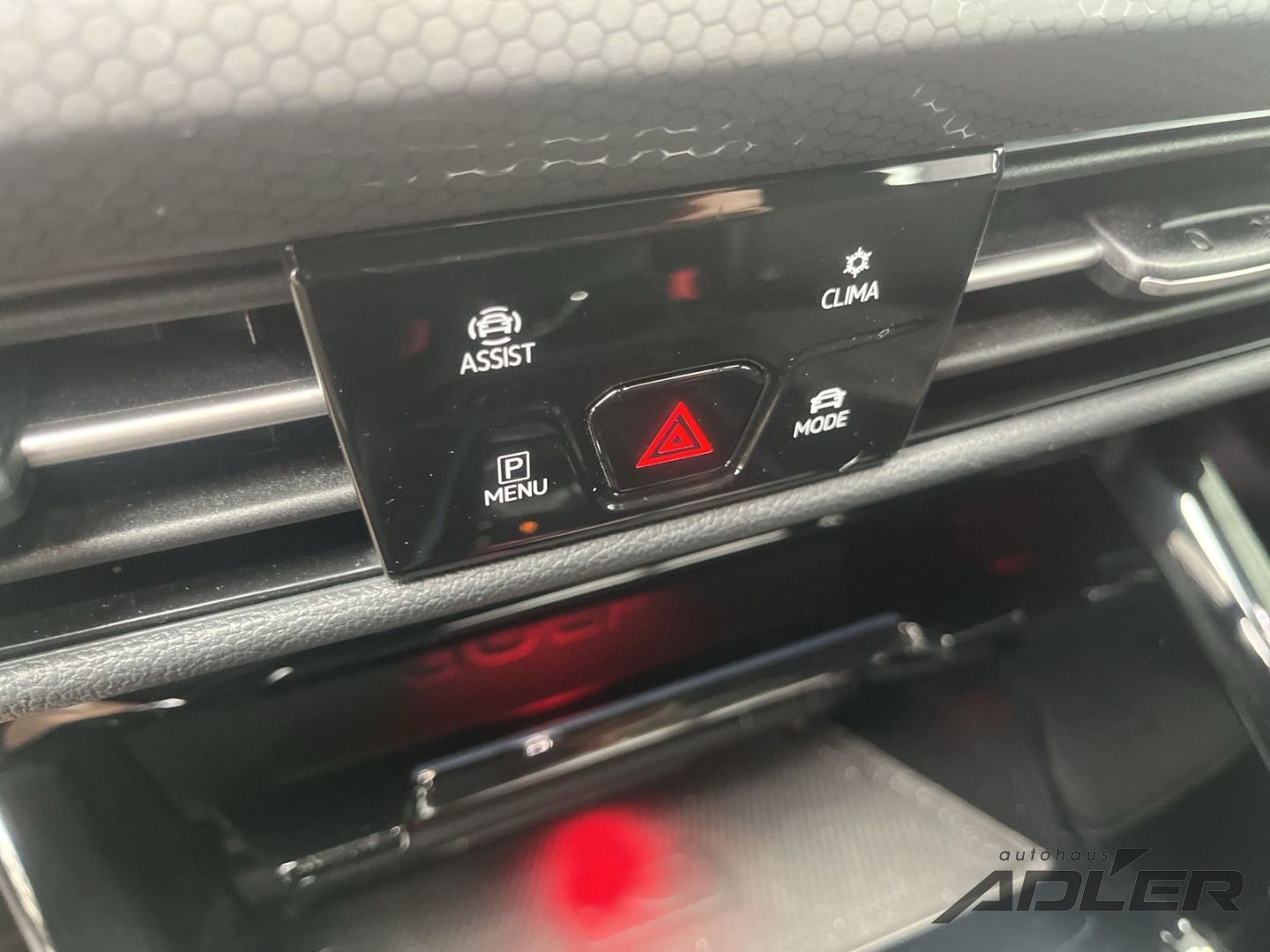 Volkswagen Golf VIII GTI Clubsport 2.0TSI PANO LHZ 8FACH AL foto 18
