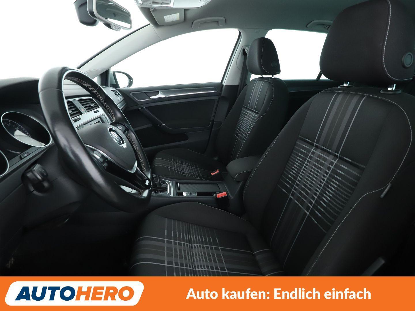 Volkswagen Golf VII 1.4 TSI Lounge BlueMotion Tech Aut.