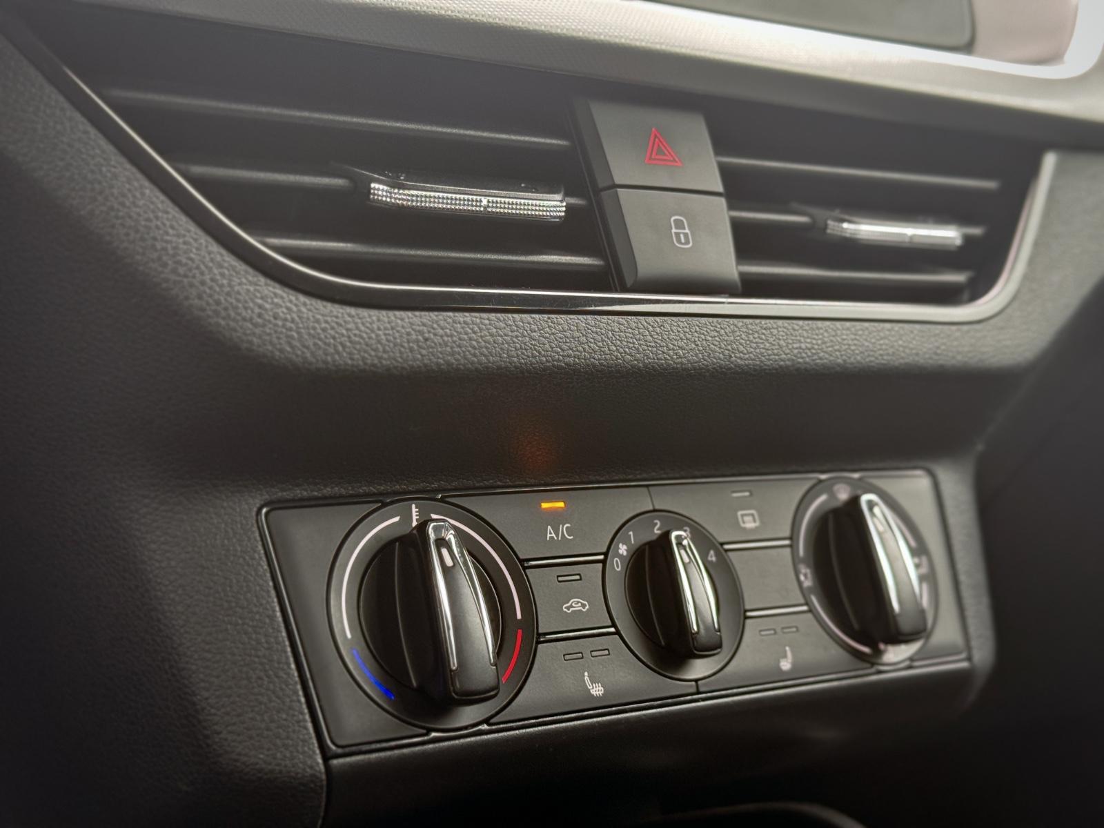 Skoda Kamiq 1.0 TSI Ambition *CARPLAY|DAB|PDC|SHZ*