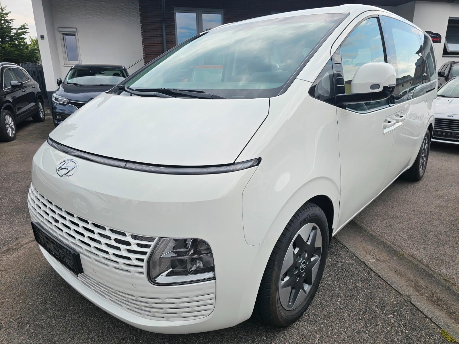 Hyundai Staria Navi 9-Sitzer Kamera Sitzheizung LED