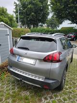 Peugeot 2008 Allure PureTech 130 Allure - Peugeot 2008 Gebrauchtwagen in Hamburg