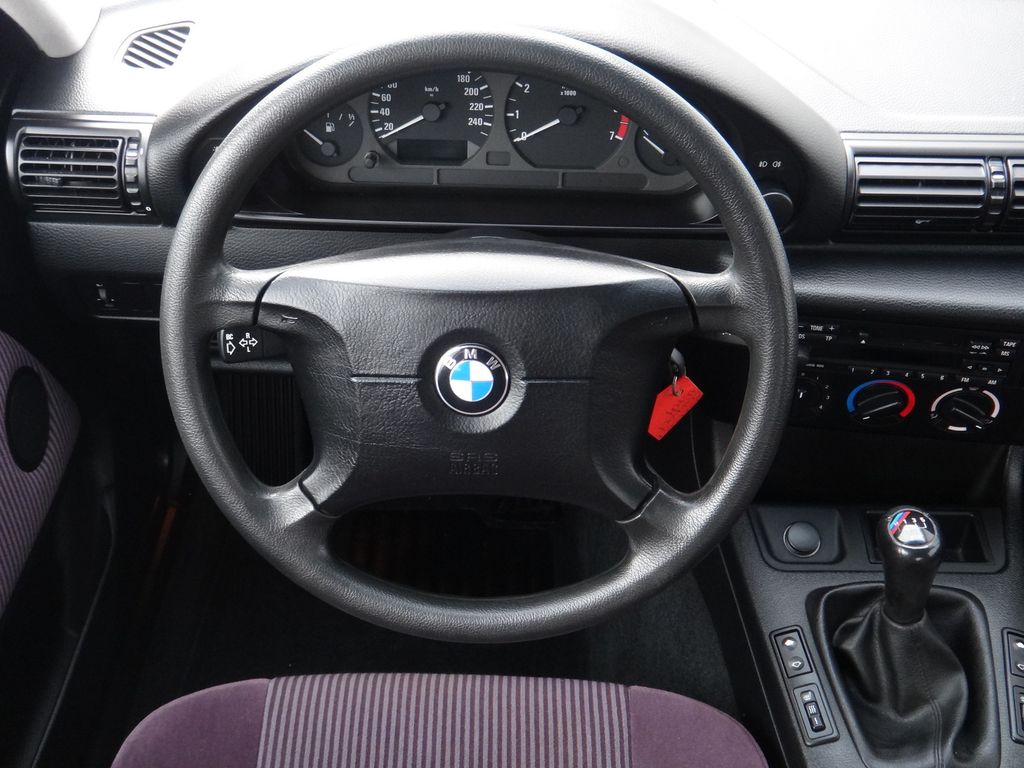 BMW 3 Series 1996