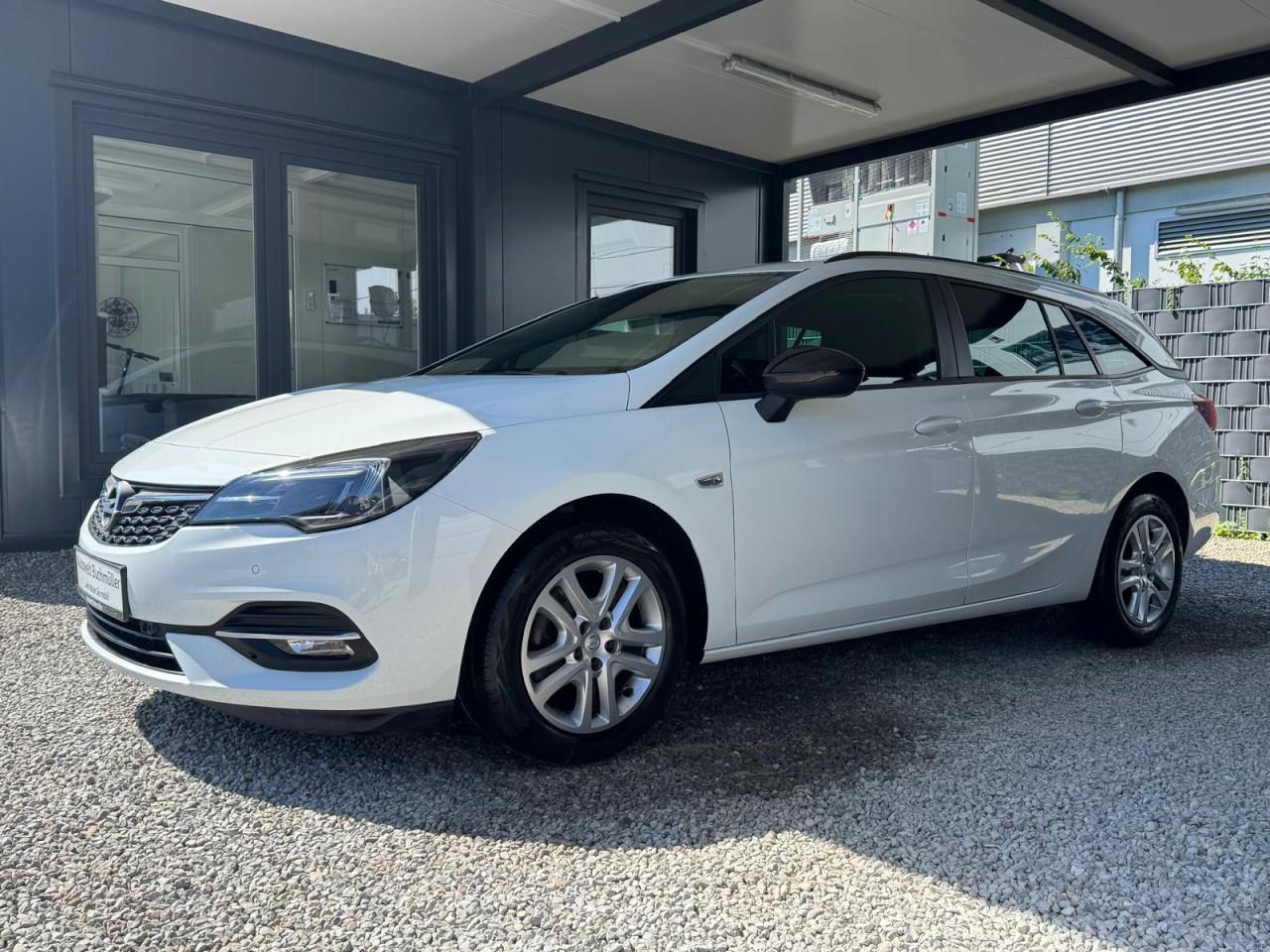 Opel Astra SportsTourer 1.5d,NAVI,LED,KAMERA,WINTERP.