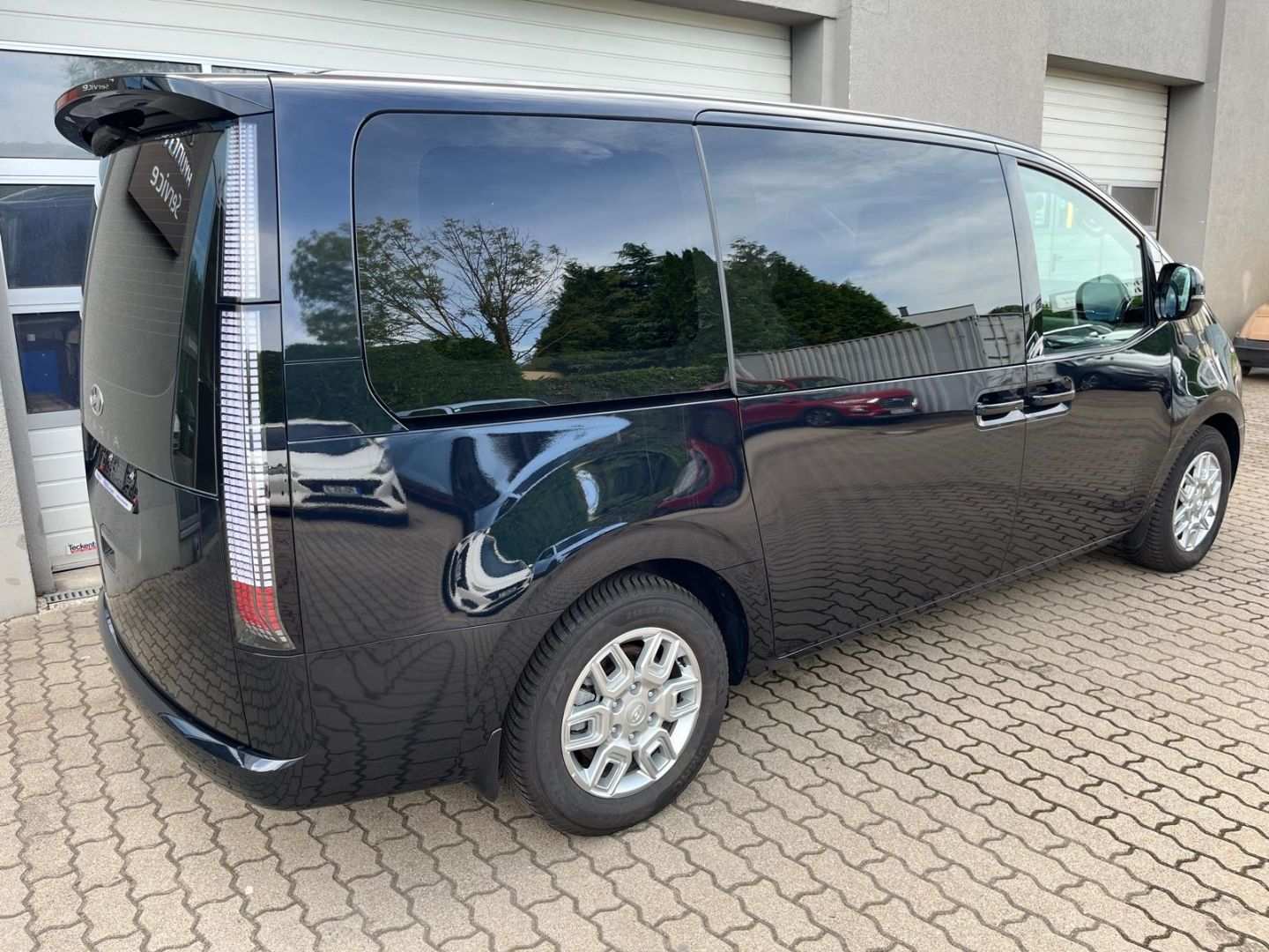 Hyundai Staria – Bild 3