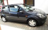 Ford Fiesta 1,4 16V Ambiente Royal Grau Met. 80PS 