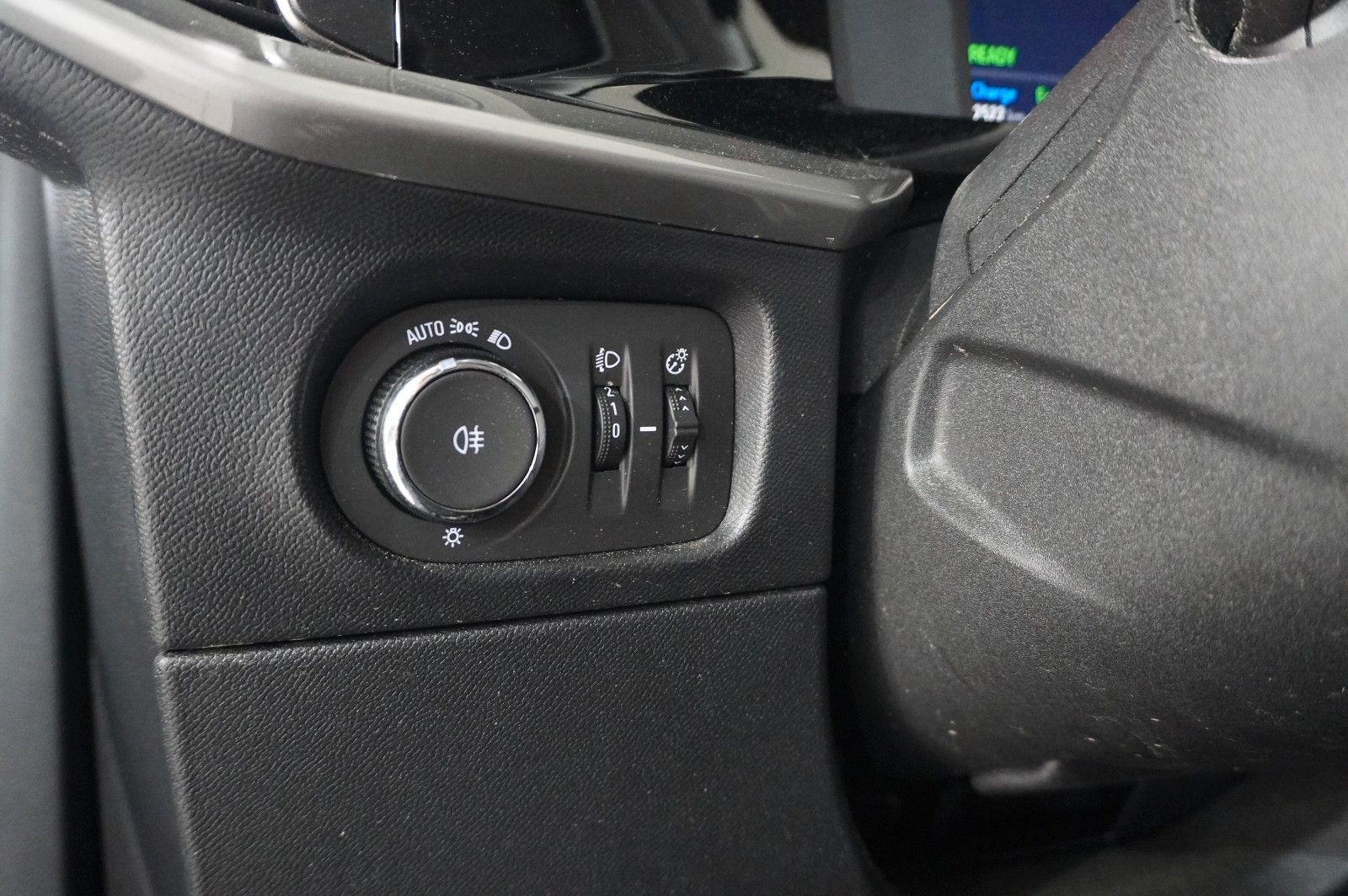 Fahrzeugabbildung Opel Mokka-e EDITION 1-PHASIG LED/SPORT/KAMERA/DAB+