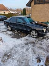 Mercedes-Benz Mercedes benz  E- 280    4 Matic - Mercedes-Benz E 280: 4matic