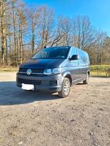 Volkswagen VW T6 Kombi mit Campingausstattung - : Kleinbus, Camping