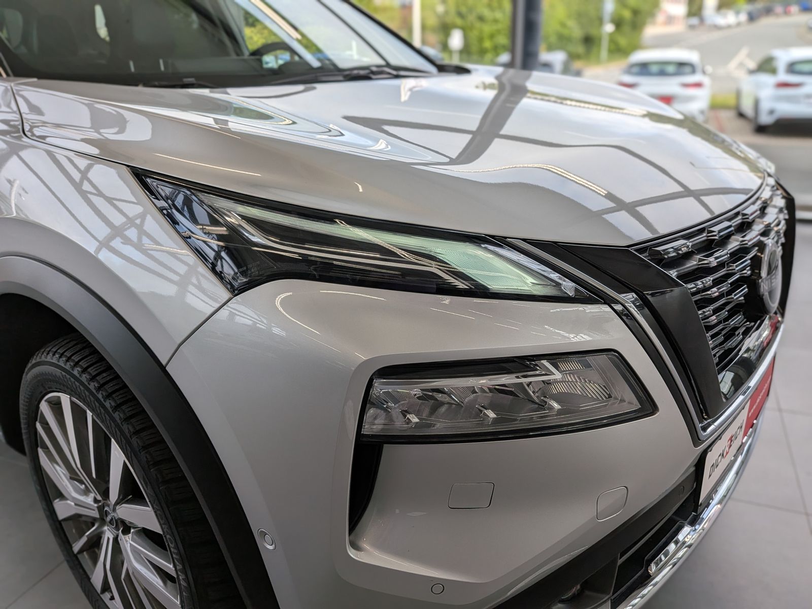 Fahrzeugabbildung Nissan X-Trail 1.5 e-Power e-4 Tekna Bose HUD LED+ 20"