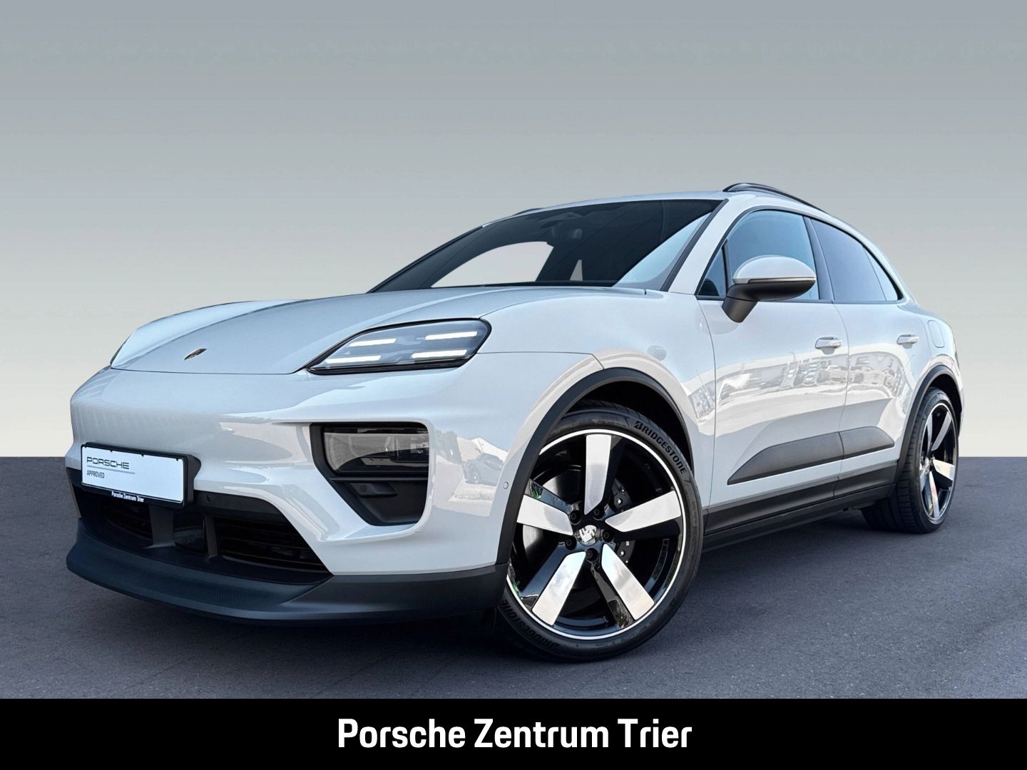 Porsche Macan - Bild 1