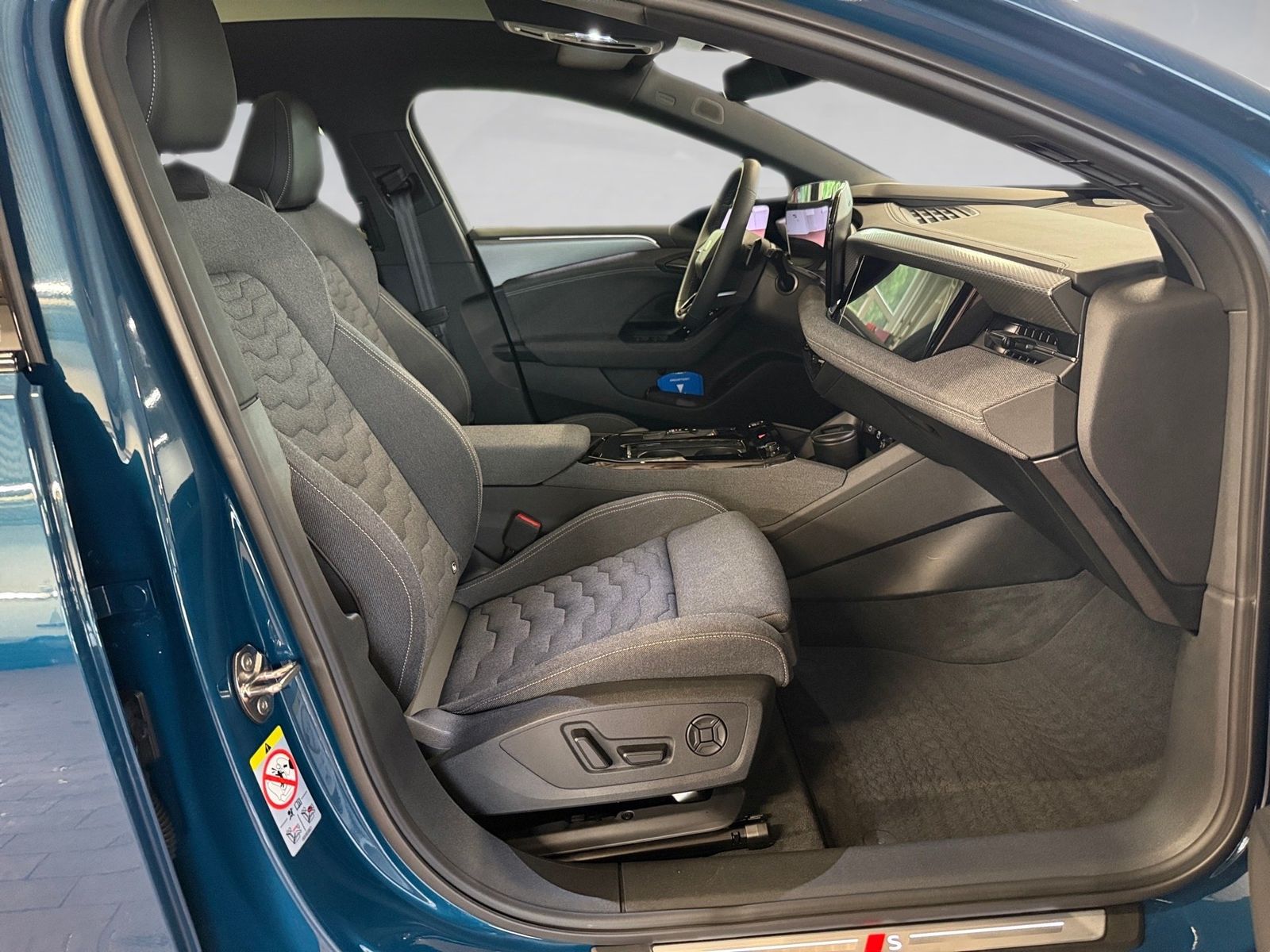 Audi A6 e-tron - Bild 10