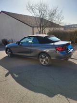 BMW 218i Cabrio Sport Line, Navi, Automatik, PDC uvm - BMW 218 von privat