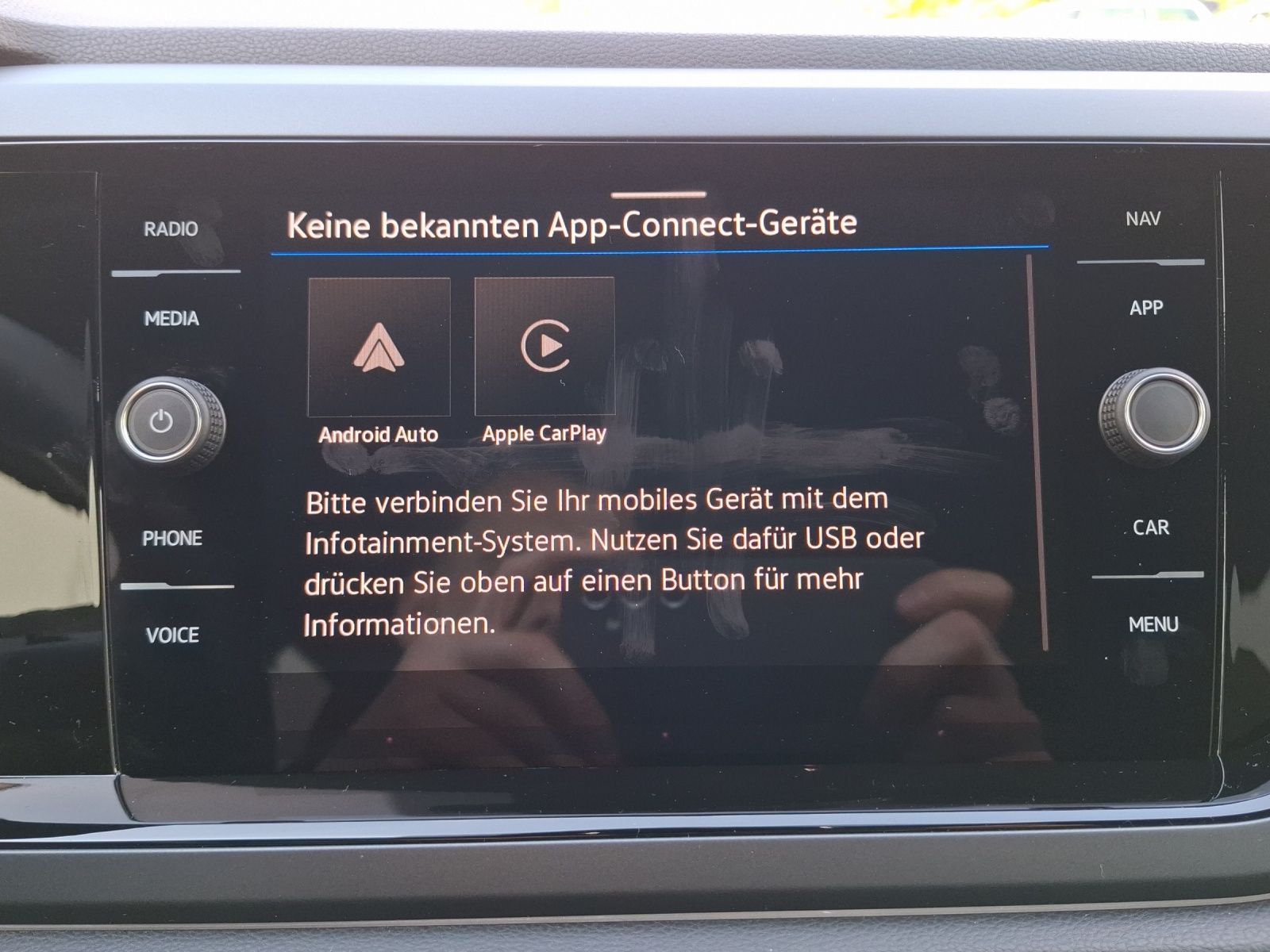 Fahrzeugabbildung Volkswagen Taigo TSI R-Line Black-Style IQ.Light SHZ Kamera
