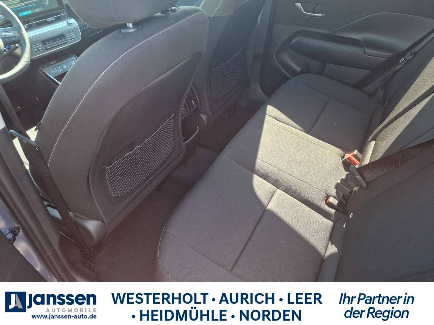 Fahrzeugabbildung Hyundai KONA SX2 HEV TREND Assistenz-Paket