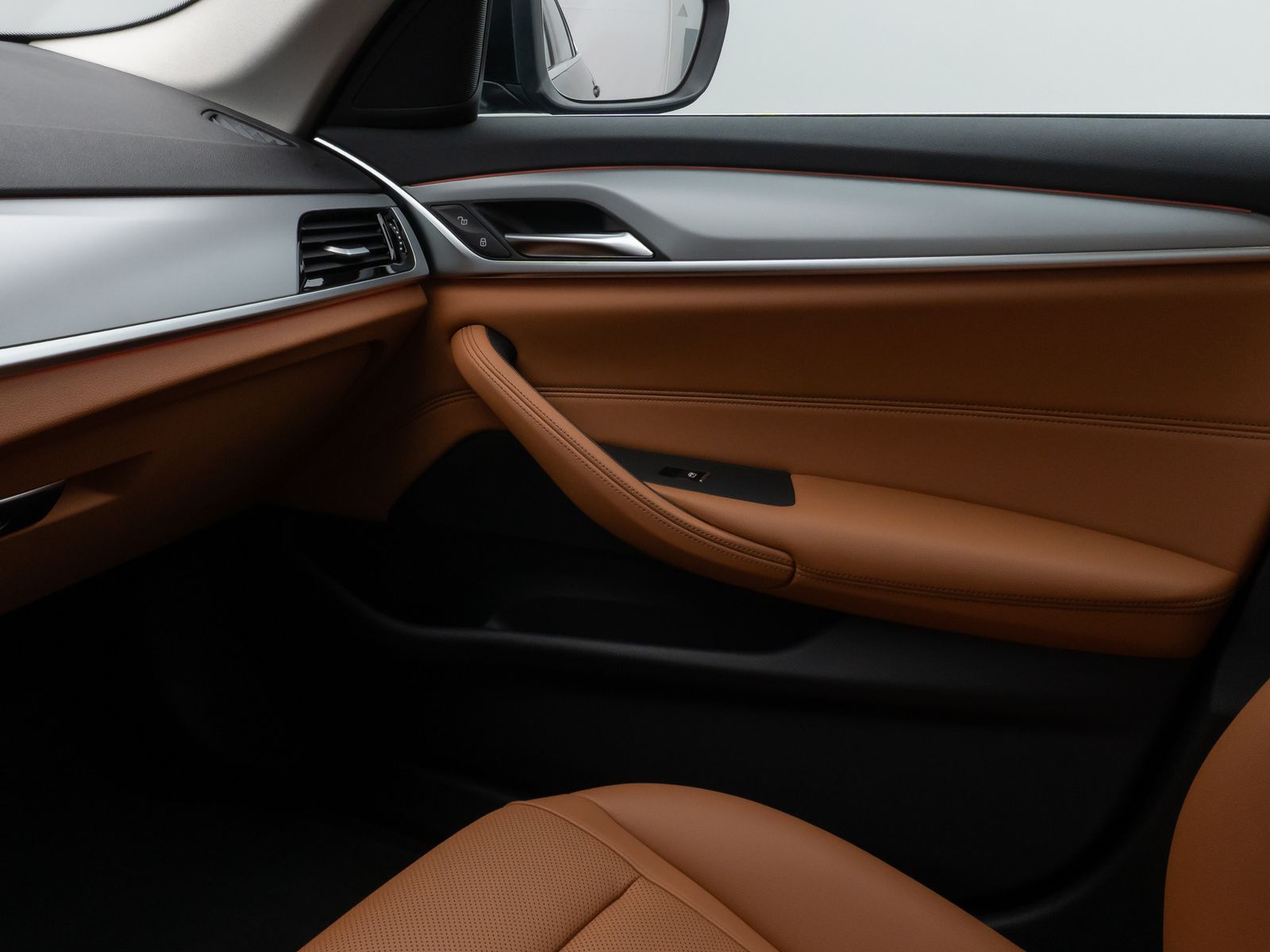 Fahrzeugabbildung BMW 540i xD Laser HUD DAB HiFi AHK Komfort Alarm