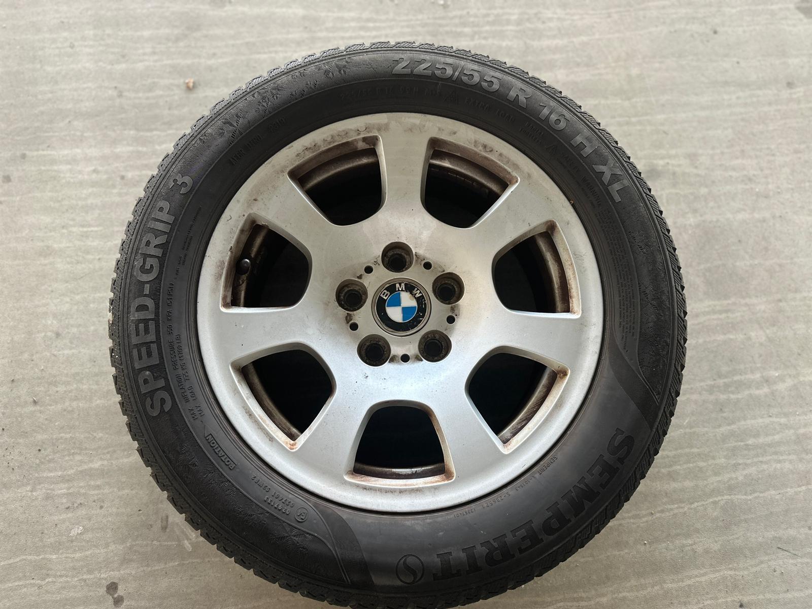 BMW 525 2004 — photo 34