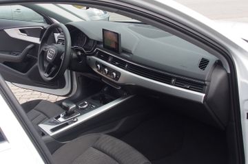 Audi A4 - 8