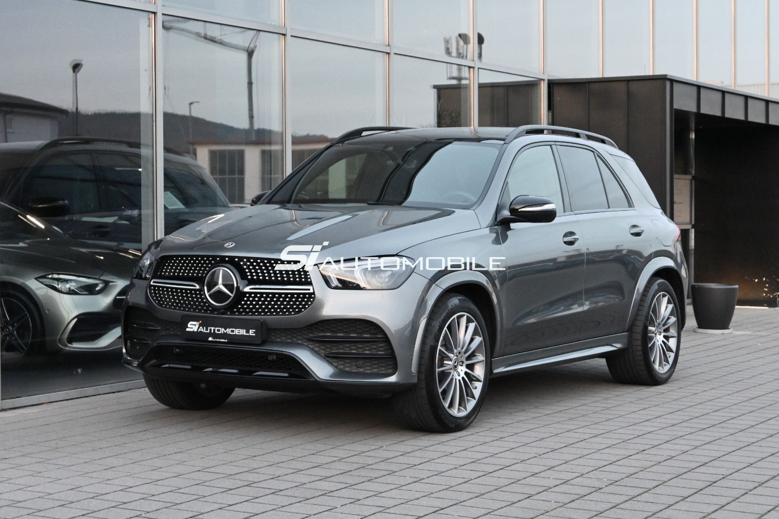 Fahrzeugabbildung Mercedes-Benz GLE 350 de 4Matic AMG °UVP 98.961€°ACC°AHK°PANO°