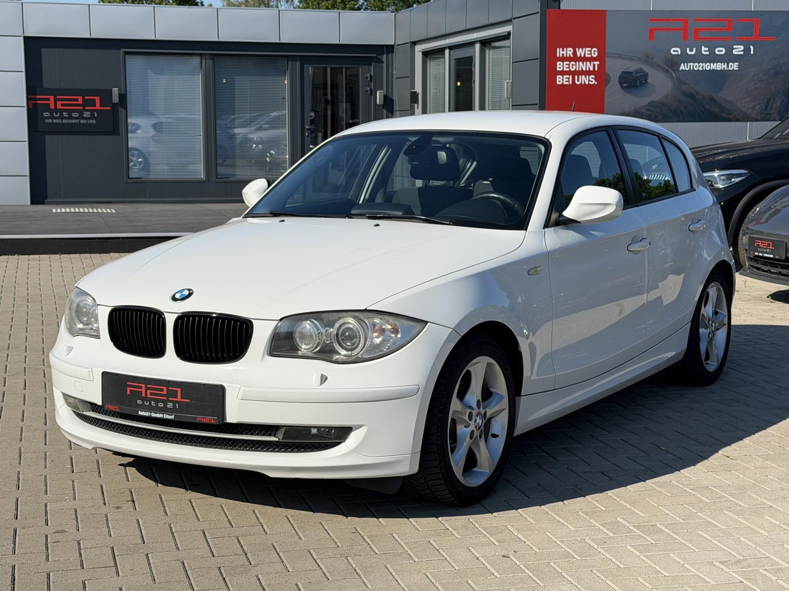 BMW 118 i Advantage|Innovation|Xenon|M-Lenkrad|Navi