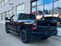 DODGE RAM 3500 Crew Cab Laramie 6.7l HO Luftfederung