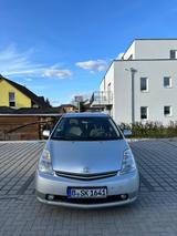 Toyota Prius 1.5-l-VVT-i Sol Sol - Toyota Prius aus 2004 mit Hybrid-Antrieb