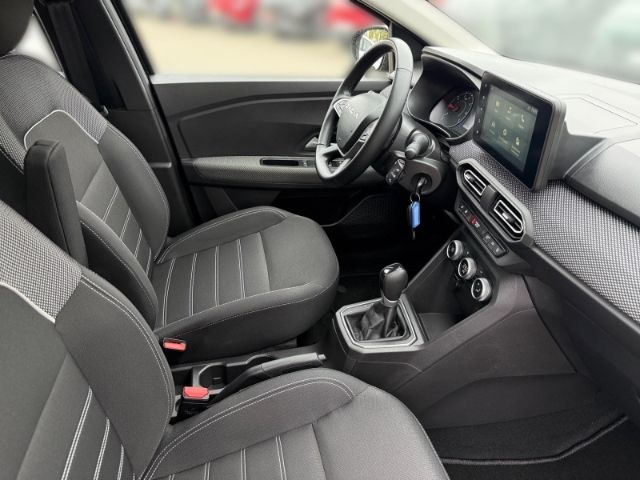 Fahrzeugabbildung Dacia Sandero III Expression +KLIMA+CARPLAY+PDC+SHZ+UV