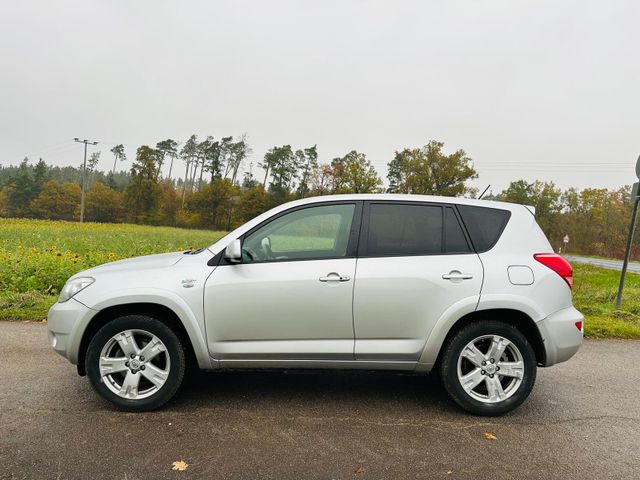 Toyota RAV 4 2.2-l-D-CAT 4x4  Lemited Edition