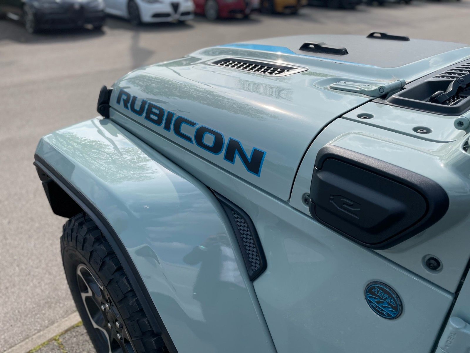 Fahrzeugabbildung Jeep Wrangler Rubicon/SkyOneTouch Schiebedach