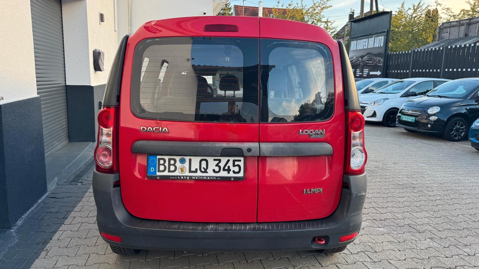 Dacia Logan 2010 — photo 13